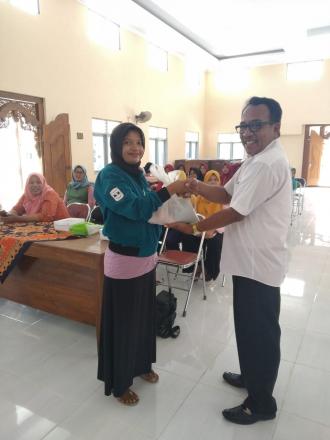 PENYULUHAN BUMIL DAN PEMBERIAN PMT BUMIL